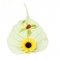 Poročni naprsni šopek - zelen 3 Poročni naprsni šopek - zelen 3