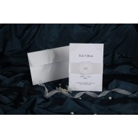 Vabilo - belo z perlico Vabilo - belo z perlico